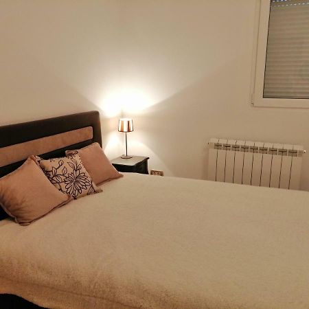 Studio Apartman Irena1 Биела Экстерьер фото