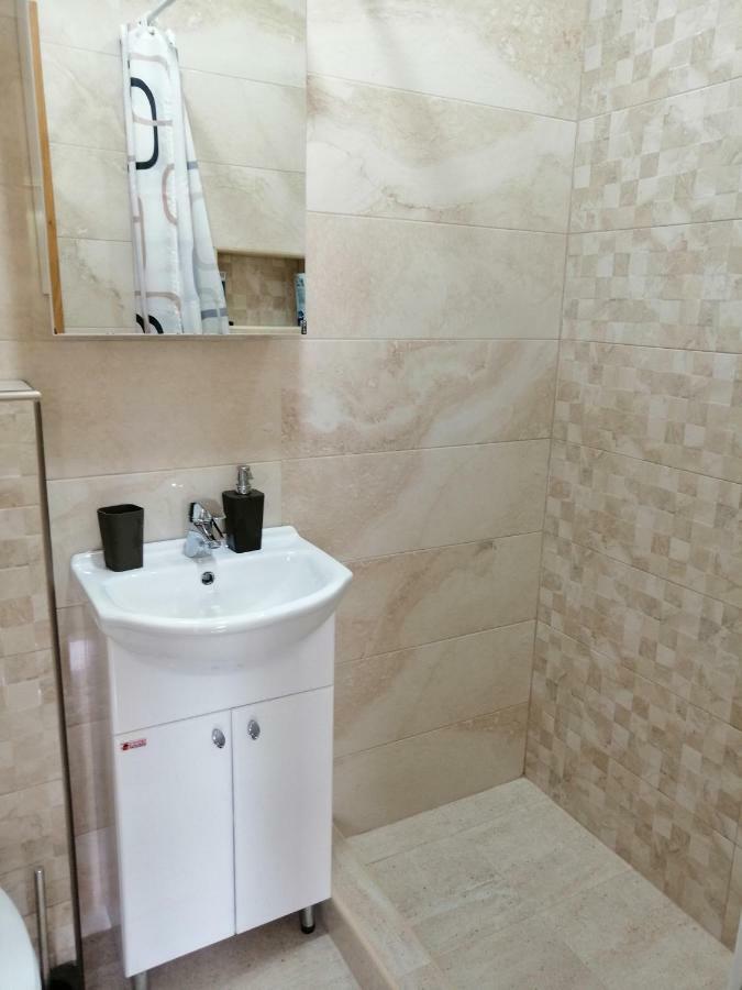 Studio Apartman Irena1 Биела Экстерьер фото